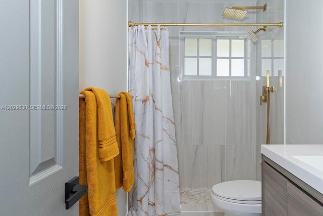 661 Kensington Pl 101B, Wilton Manors, FL 33305