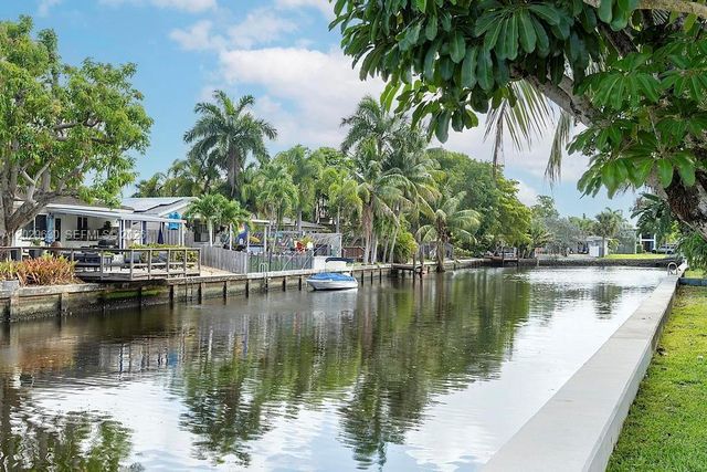 661 Kensington Pl 101B, Wilton Manors, FL 33305