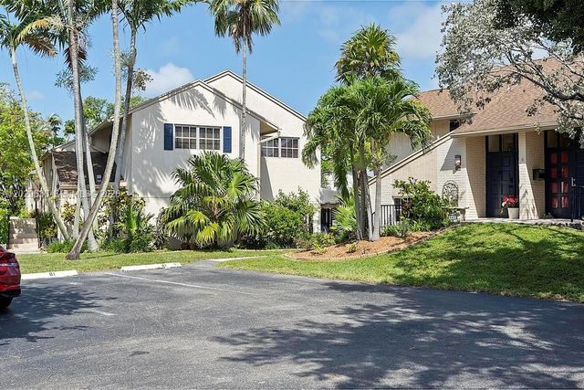 661 Kensington Pl 101B, Wilton Manors, FL 33305