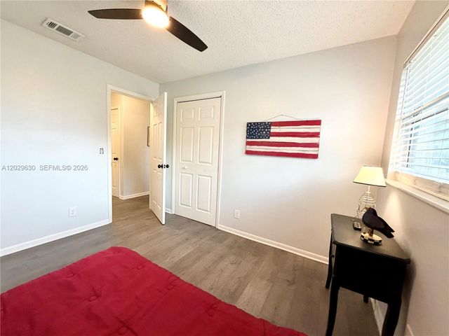 661 Kensington Pl 101B, Wilton Manors, FL 33305