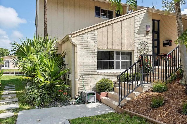 661 Kensington Pl 101B, Wilton Manors, FL 33305