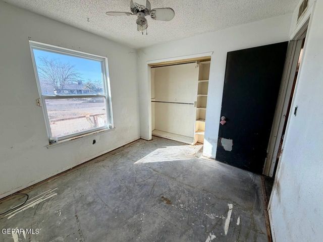 1804 JERRY ABBOTT Street, El Paso, TX 79936