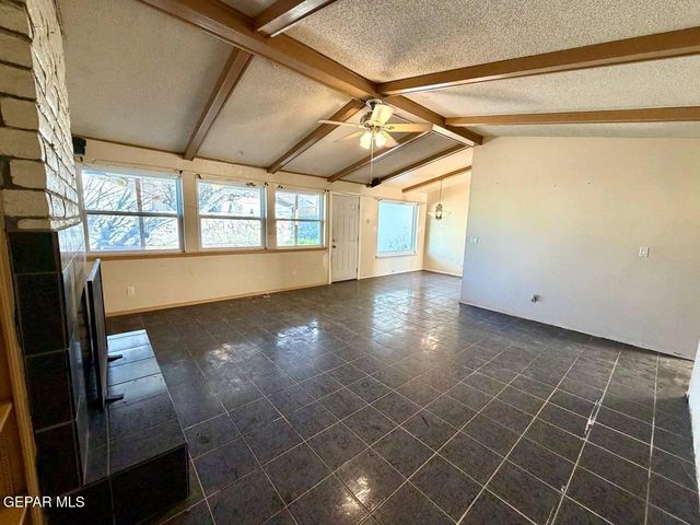 1804 JERRY ABBOTT Street, El Paso, TX 79936