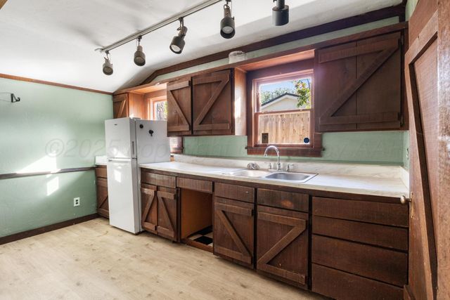 2405 S HAYDEN Street, Amarillo, TX 79109