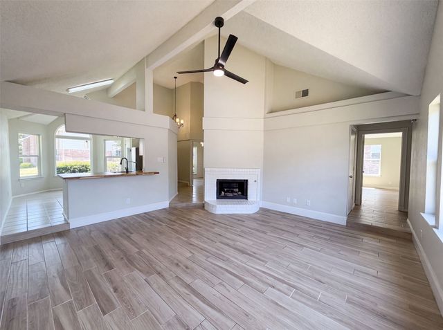 713 Lake Bluff Drive, Flower Mound, TX 75028