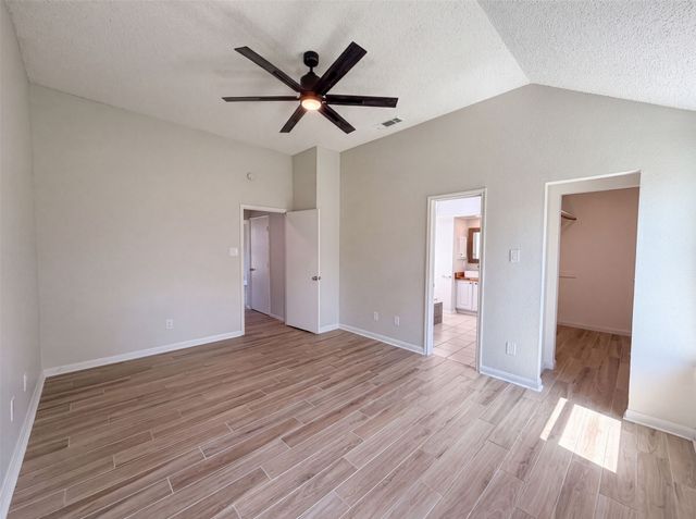 713 Lake Bluff Drive, Flower Mound, TX 75028