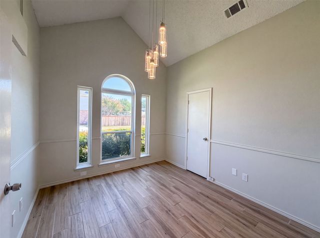713 Lake Bluff Drive, Flower Mound, TX 75028