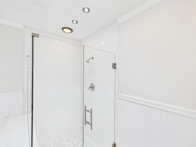 1120 Canyon Ridge Drive, Desoto, TX 75115