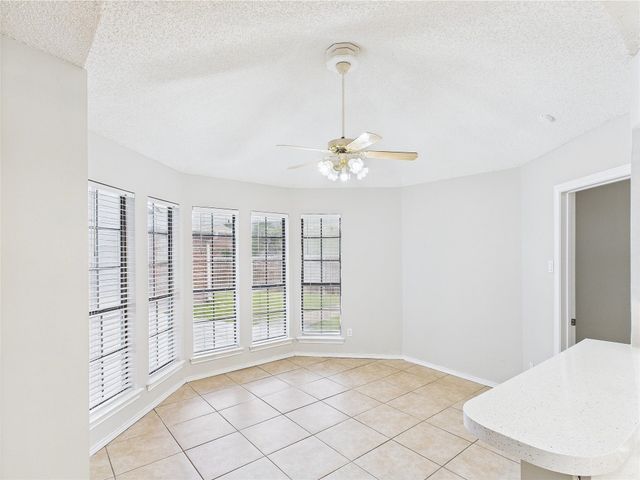 1120 Canyon Ridge Drive, Desoto, TX 75115