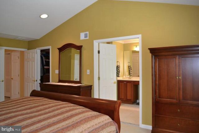 62 HOOVER AVE, Princeton, NJ 08540