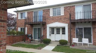 1516 Normandy Road 101, Royal Oak, MI 48073