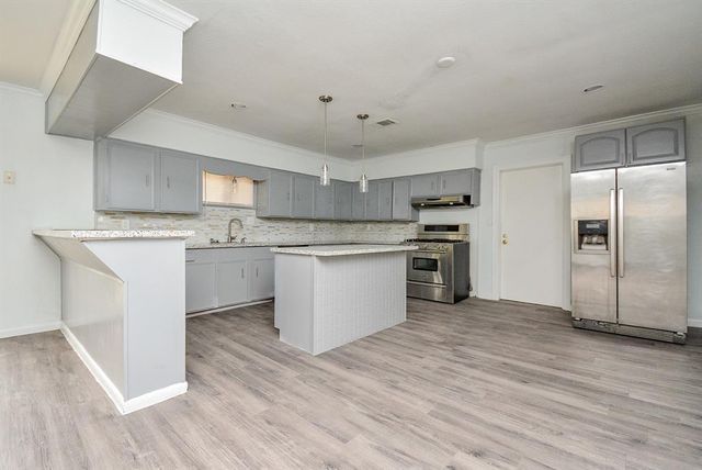 917 Defender Street, Houston, TX 77029