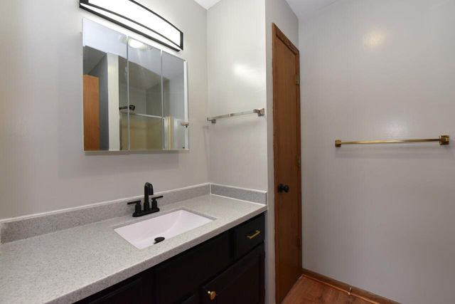 2133 Ontario DRIVE, Janesville, WI 53545