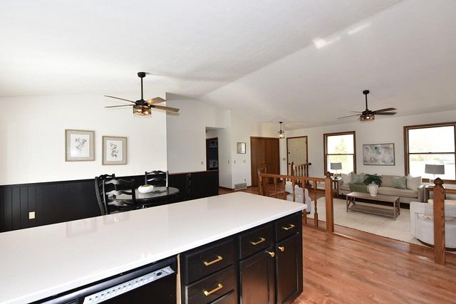 2133 Ontario DRIVE, Janesville, WI 53545