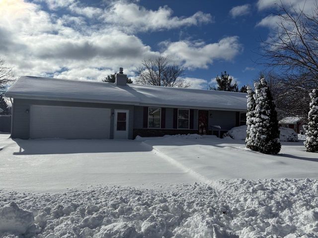 2133 Ontario DRIVE, Janesville, WI 53545