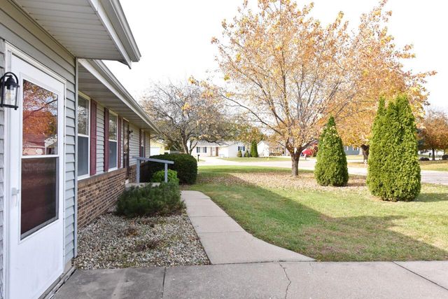 2133 Ontario DRIVE, Janesville, WI 53545