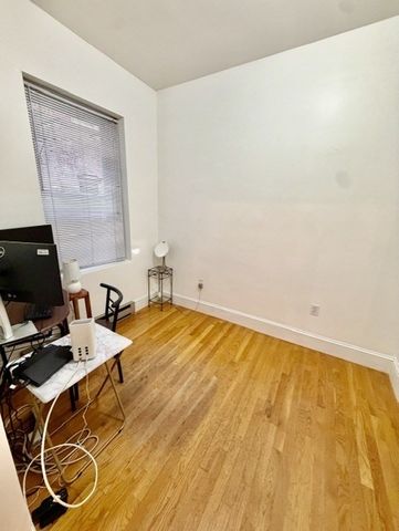 162 Endicott 2, Boston, MA 02113