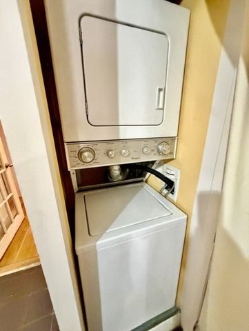 162 Endicott 2, Boston, MA 02113