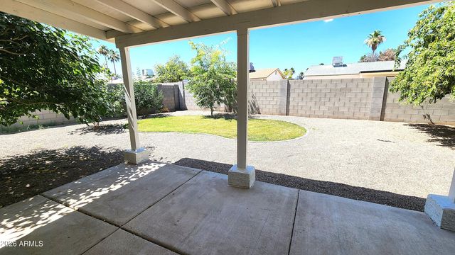 3524 E WINCHCOMB Drive, Phoenix, AZ 85032