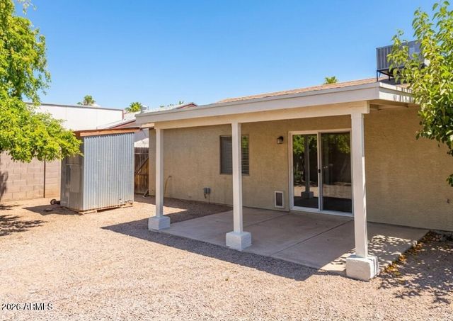 3524 E WINCHCOMB Drive, Phoenix, AZ 85032