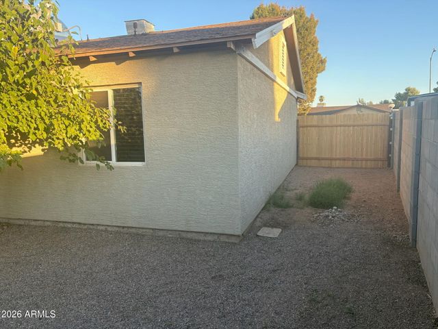 3524 E WINCHCOMB Drive, Phoenix, AZ 85032