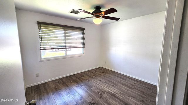 3524 E WINCHCOMB Drive, Phoenix, AZ 85032