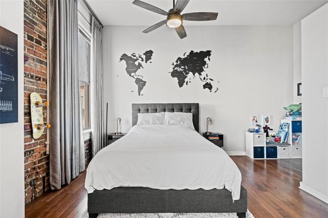 915 Franklin Street 8J, Houston, TX 77002