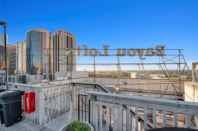 915 Franklin Street 8J, Houston, TX 77002