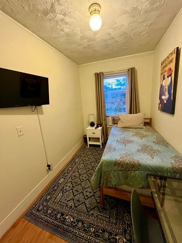 40 Forest St 2, Boston, MA 02119