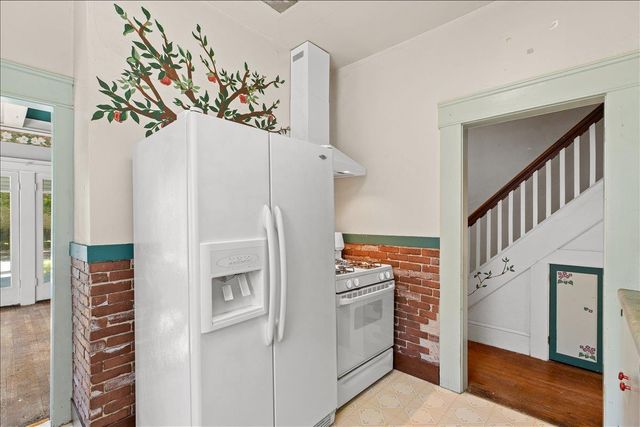 621 W MAGNOLIA, Stockton, CA 95203