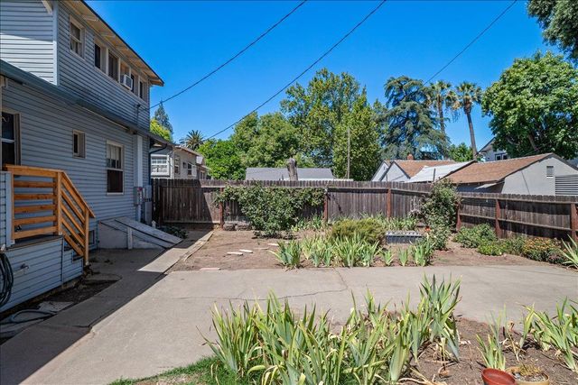 621 W MAGNOLIA, Stockton, CA 95203