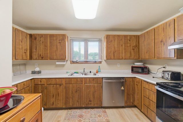 9711 E MISSION Ave, Spokane, WA 99206