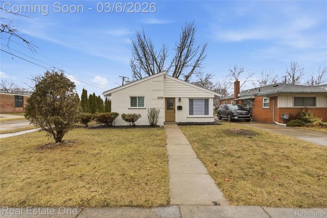 5008 McKinley Street, Dearborn Heights, MI 48125
