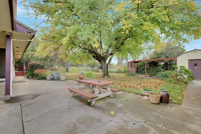 7454 Ames Rd, Marysville, CA 95901