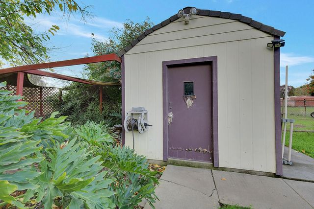 7454 Ames Rd, Marysville, CA 95901