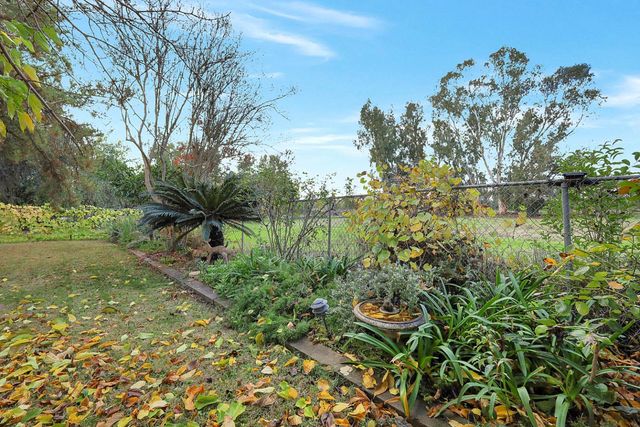 7454 Ames Rd, Marysville, CA 95901