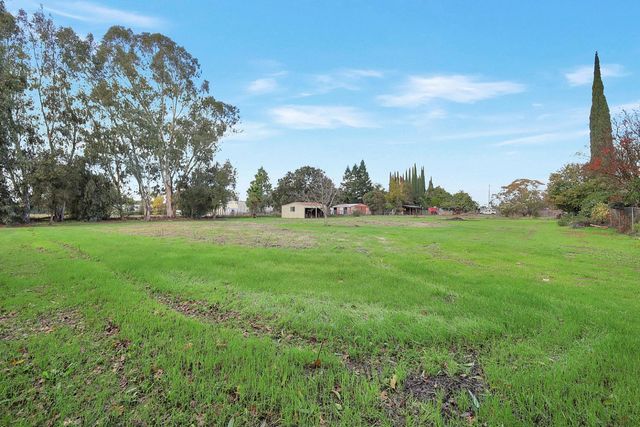 7454 Ames Rd, Marysville, CA 95901