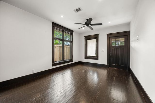 1115 Adele Street, Houston, TX 77009