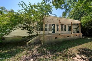 589 John Humphrey Road, Burgaw, NC 28425