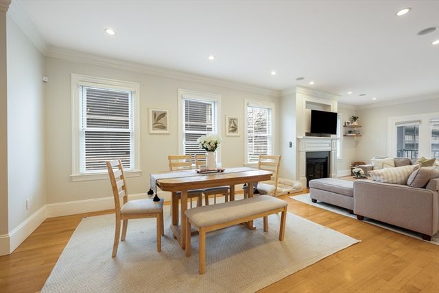 8 Covington St 1, Boston, MA 02127