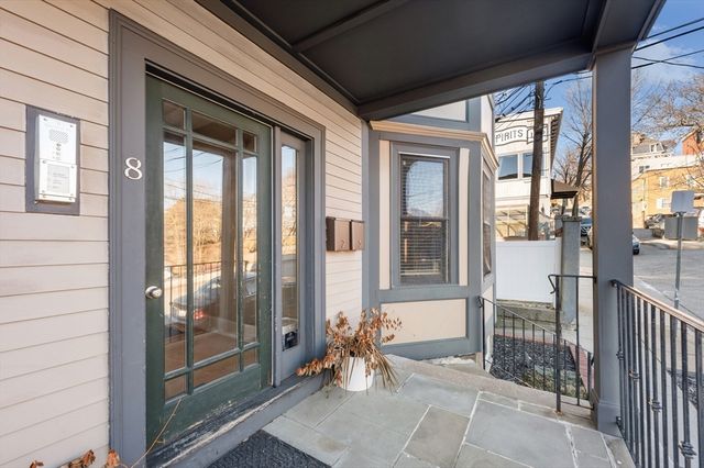8 Covington St 1, Boston, MA 02127