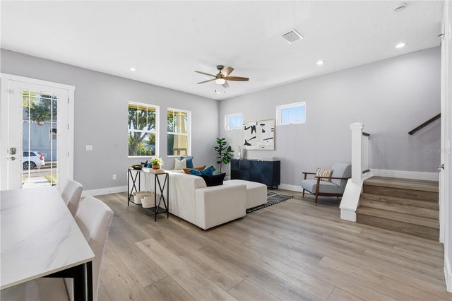 3267 EMERSON AVENUE S, St Petersburg, FL 33712