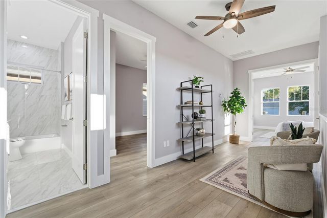 3267 EMERSON AVENUE S, St Petersburg, FL 33712