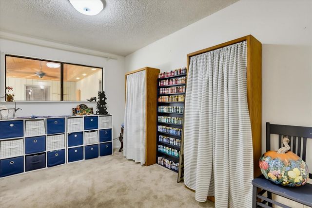 11594 Alta Sierra Dr, Grass Valley, CA 95949