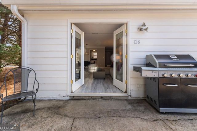 128 Teal Court, Roswell, GA 30076