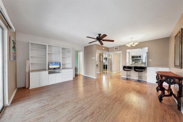 1714 69TH AVENUE W B408, Bradenton, FL 34207