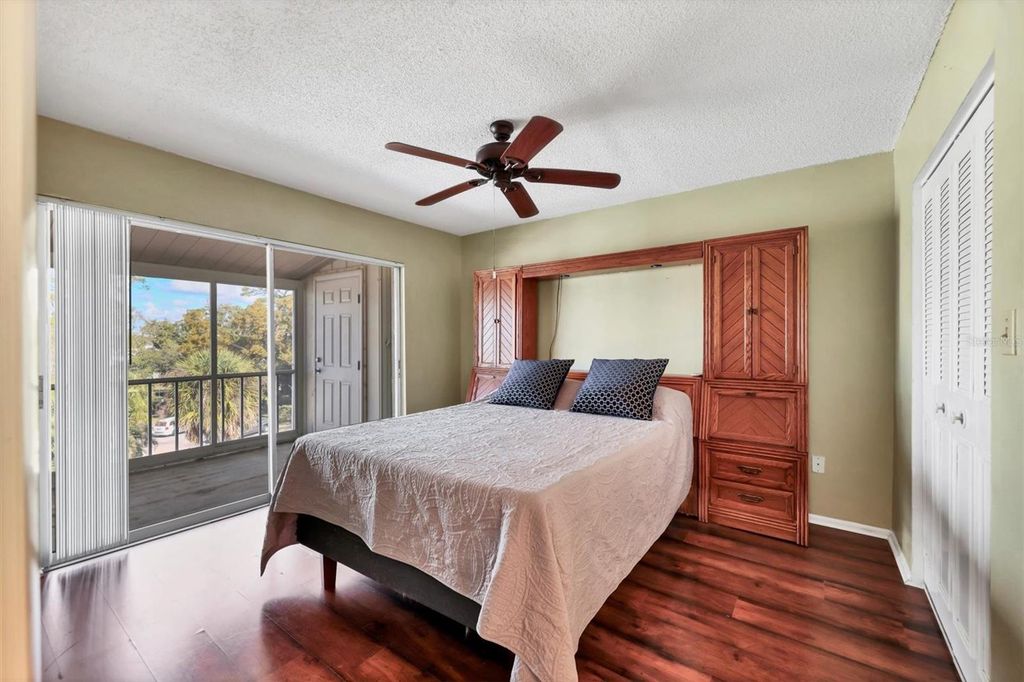 Image 20 of property listing at 1714 69TH AVENUE W B408, Bradenton, FL 34207