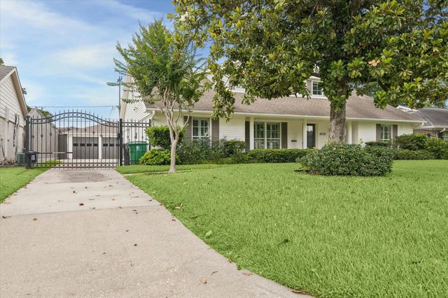 6918 Alderney Drive, Houston, TX 77055