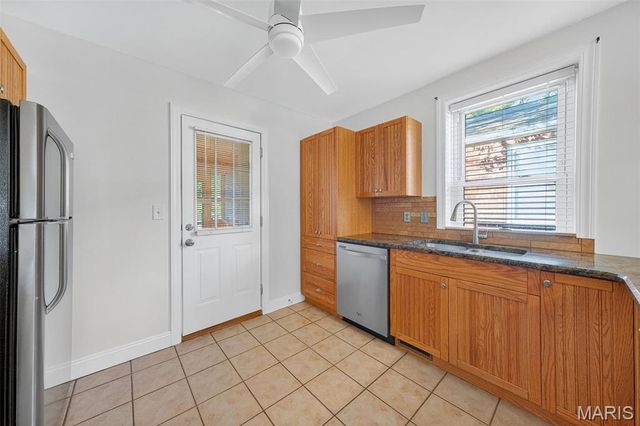 6932 Nashville Avenue, St Louis, MO 63139