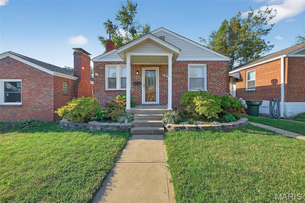 6932 Nashville Avenue, St Louis, MO 63139